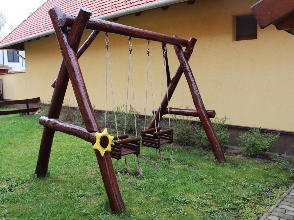 Imre Apartman Hajdúszoboszló Exterior foto
